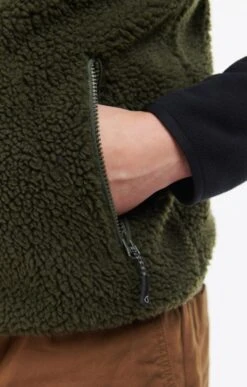 Men's Barbour Hopsen Fleece Gilet -Fashion Men Clothing Store TS22168OLIVE 2